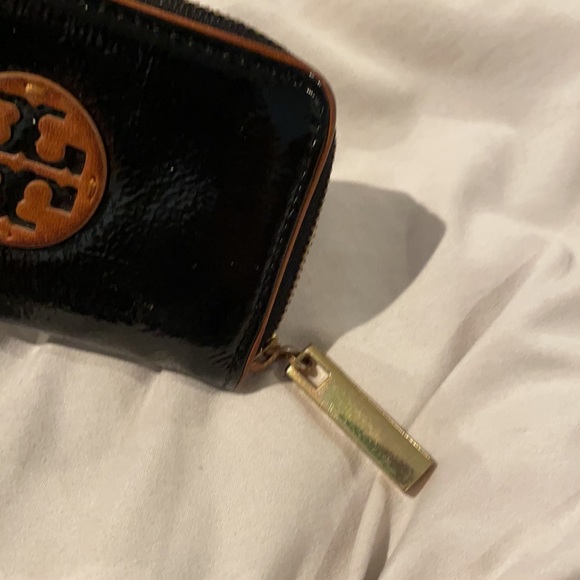 Tory Burch card case - Picture 3 of 4